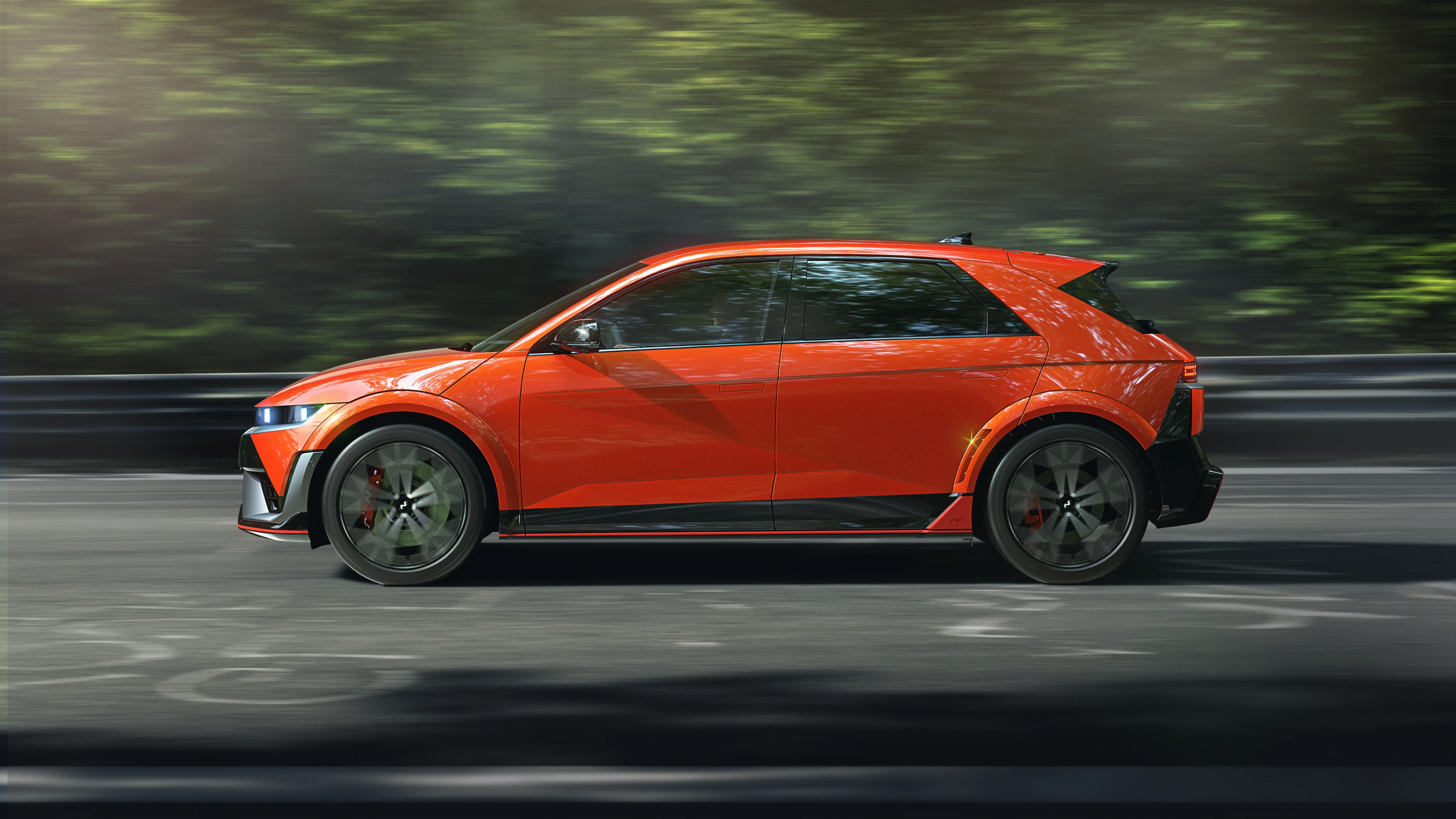 HME NE N Eviz EXT SOP Soultronicorangepearl 52905 NI000 SHOT C003